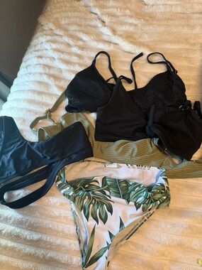 Mixed Bikini Set with Black Tops and Tropical Leaf Bottoms 5 tops 1 bottom